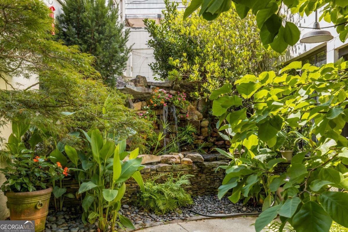 834 Dekalb Avenue Atlanta - Photo 1