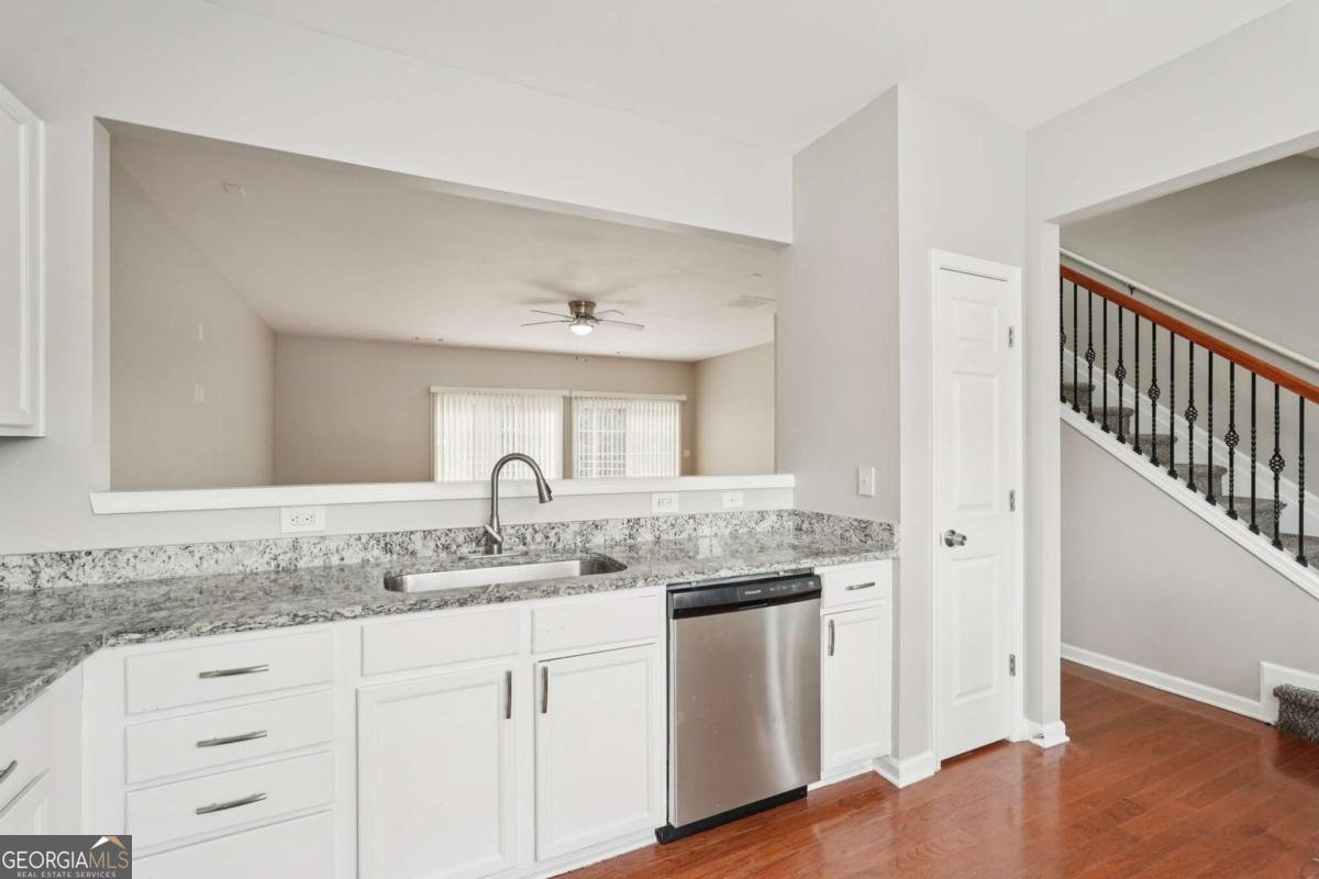 3034 Deerborne Court Atlanta - Photo 18