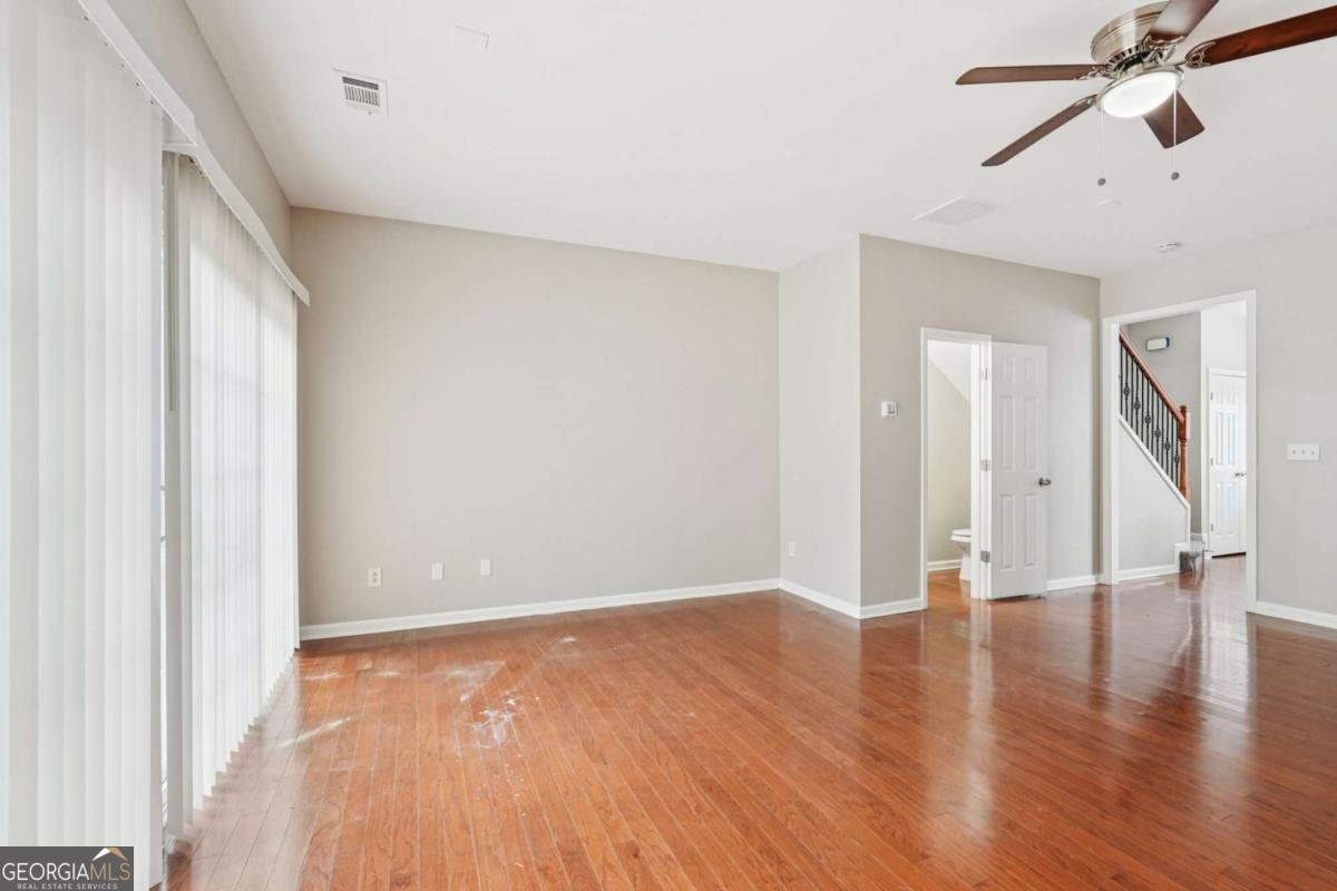 3034 Deerborne Court Atlanta - Photo 8
