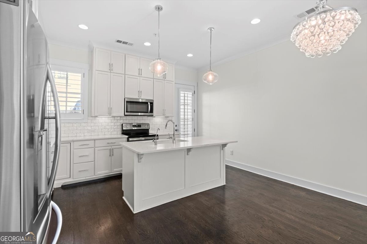 222 DAWSON Drive Woodstock - Photo 16