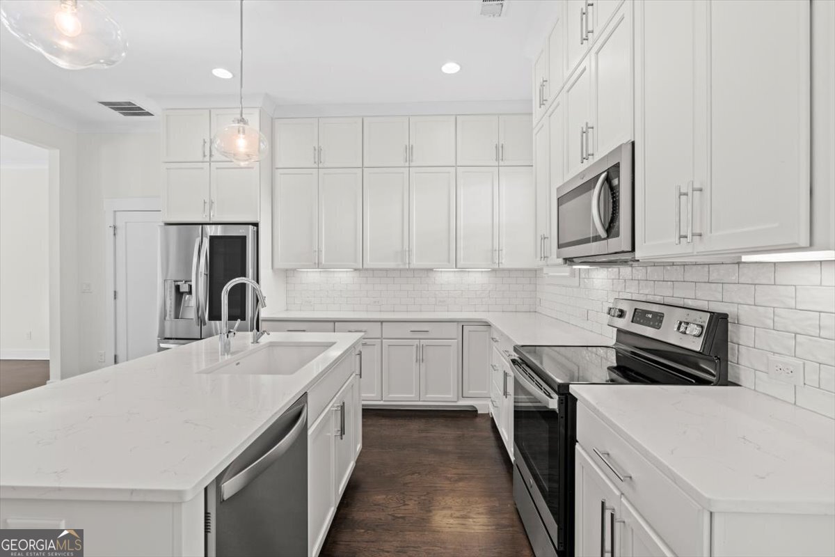 222 DAWSON Drive Woodstock - Photo 17