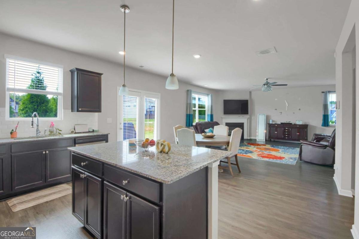 6806 Creekgate Way Douglasville - Photo 8