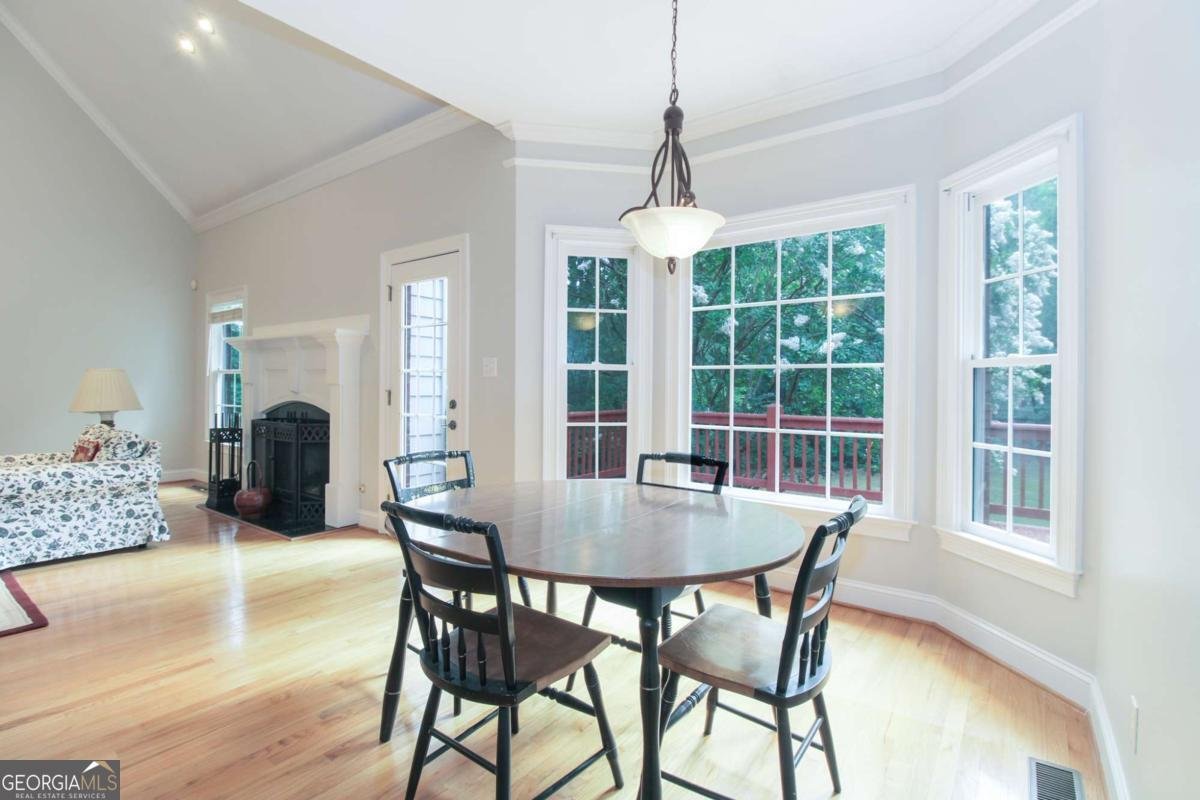 1031 Spring Lake Drive Bishop - Photo 15