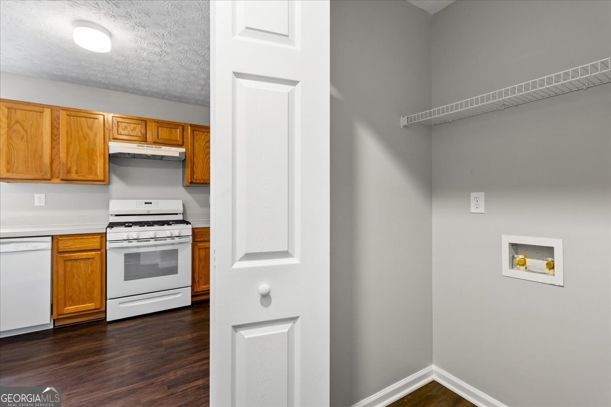 6110 Flagstaf Walk McDonough - Photo 14