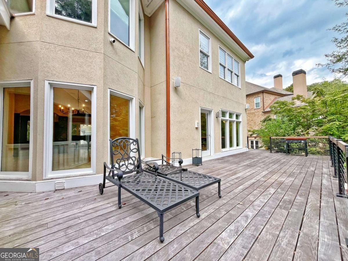 6709 Wooded Cove Court Flowery Branch - Photo 16