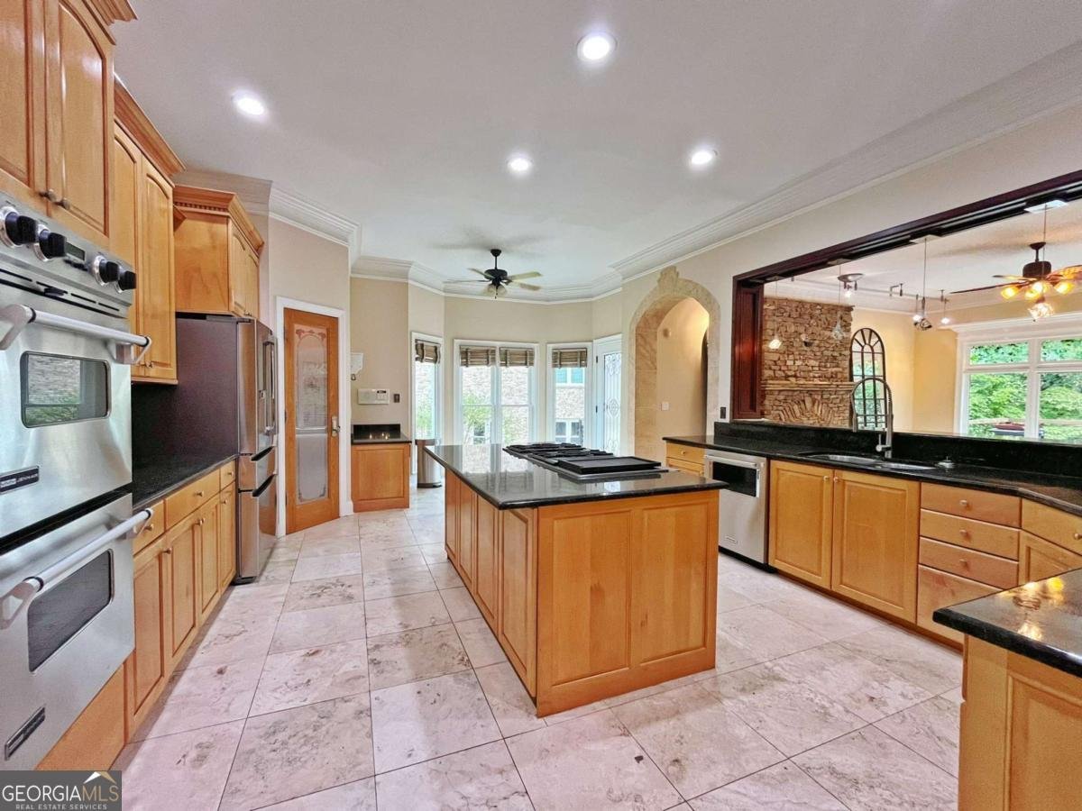 6709 Wooded Cove Court Flowery Branch - Photo 18