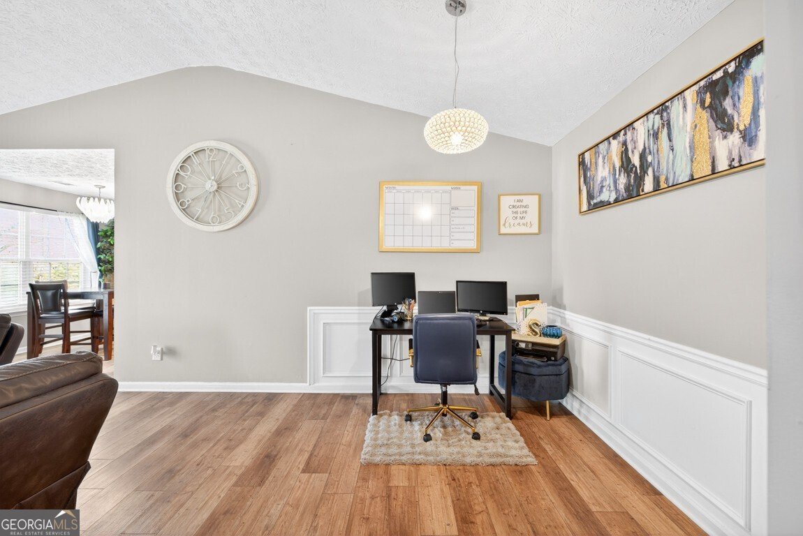 1501 Cardinal Lane Winder - Photo 8