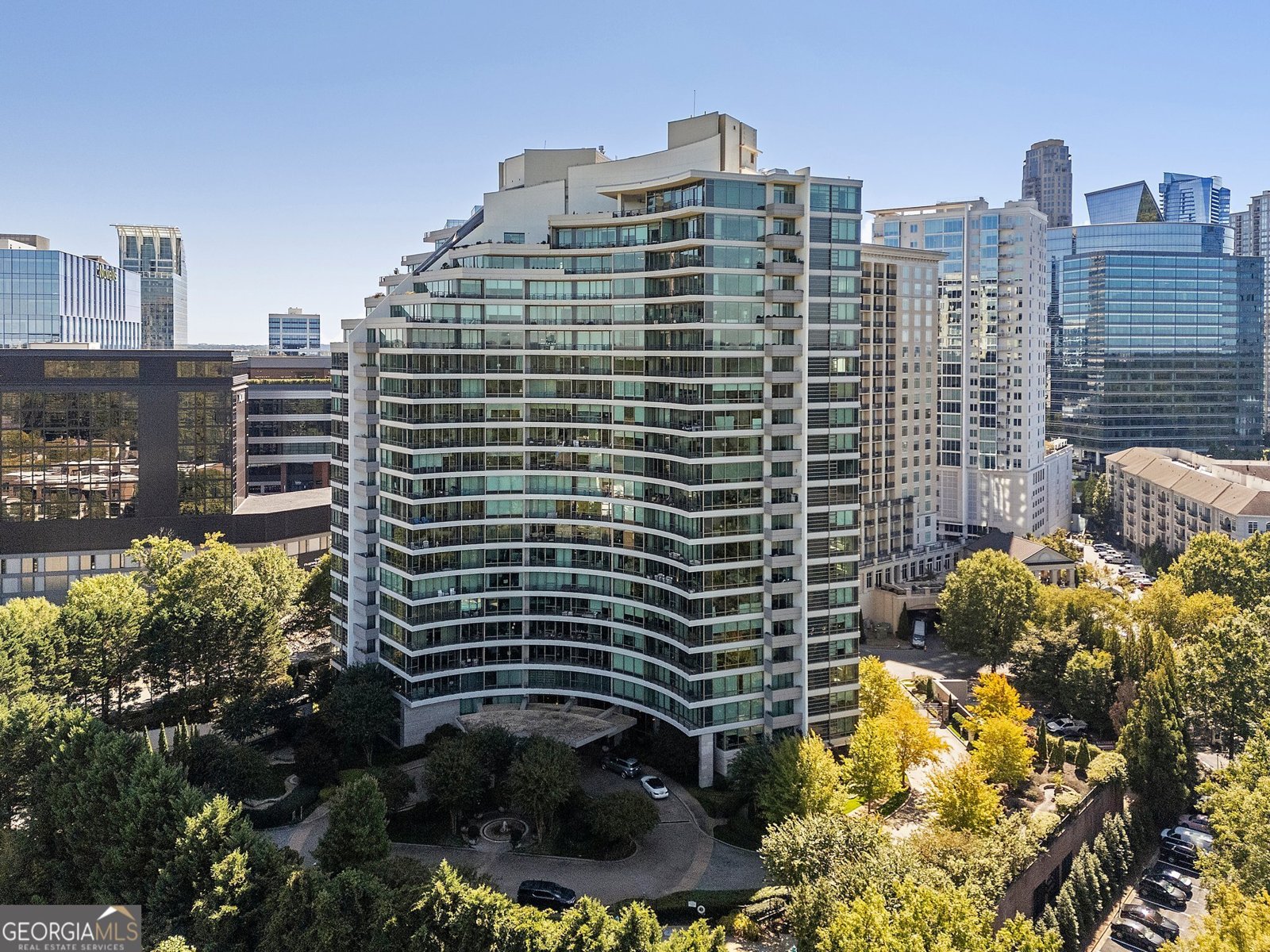 700 Park Regency Place Atlanta - Photo 1