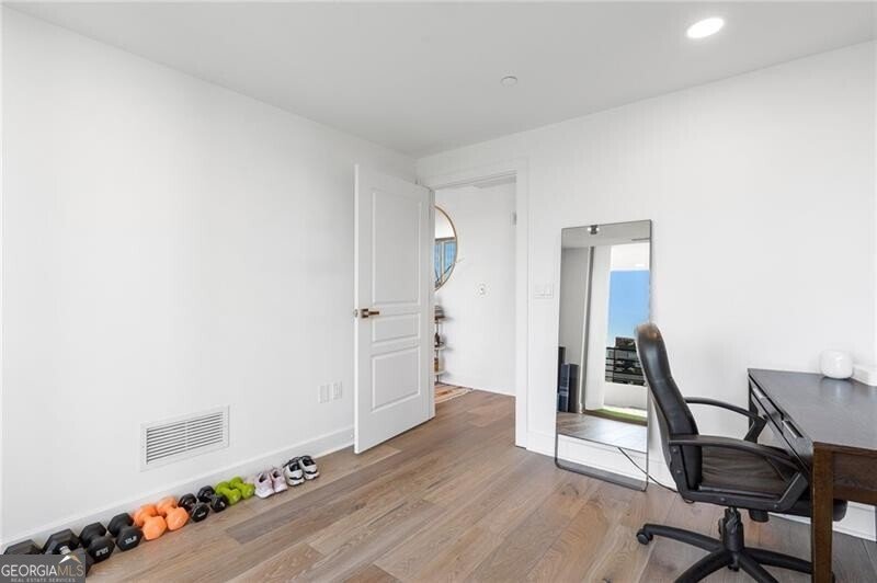 700 Park Regency Place Atlanta - Photo 22