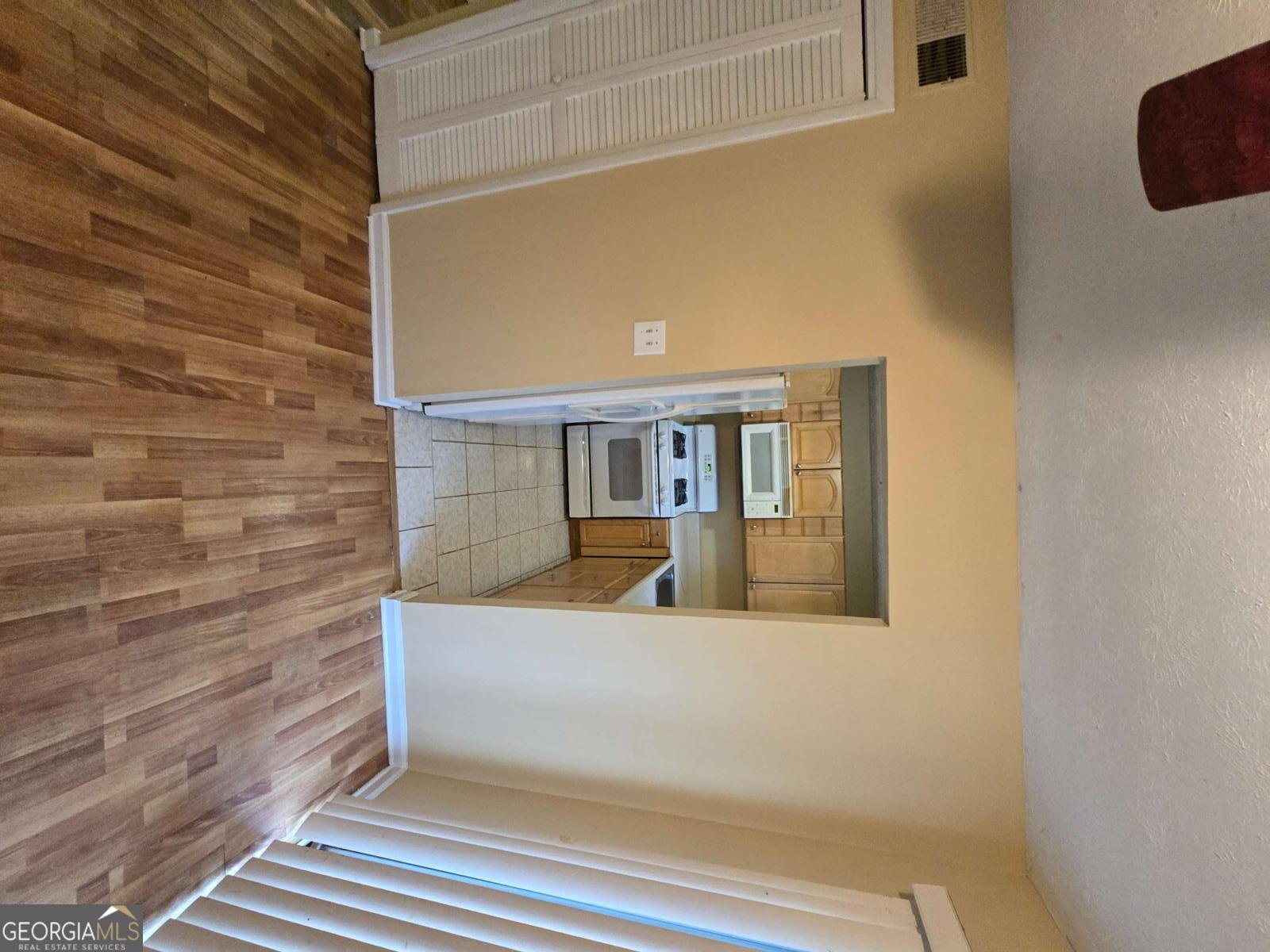 1811 Ashborough Circle Marietta - Photo 7