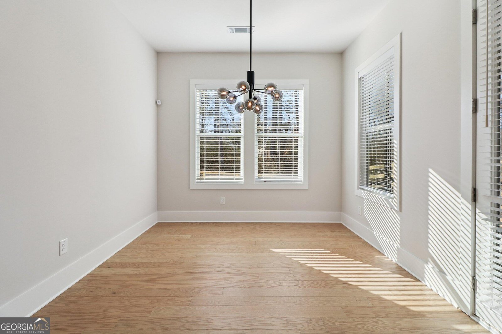 185 Mooney Road Woodstock - Photo 15