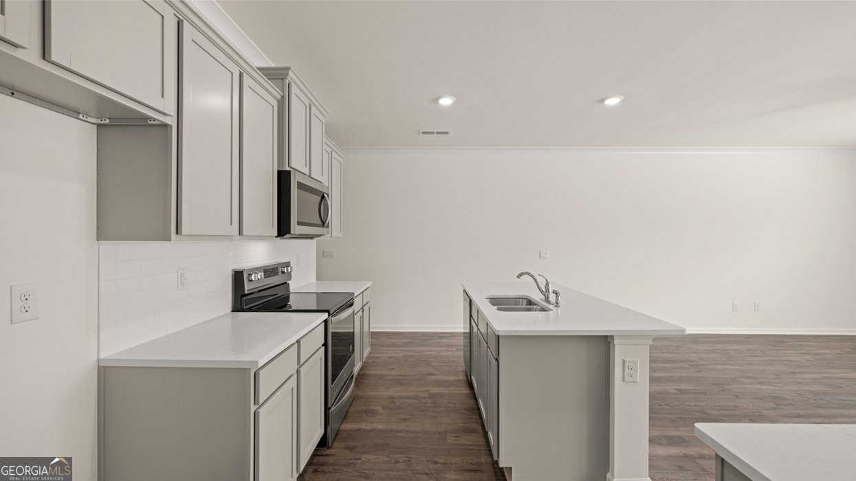 277 Sound Circle Stockbridge - Photo 10