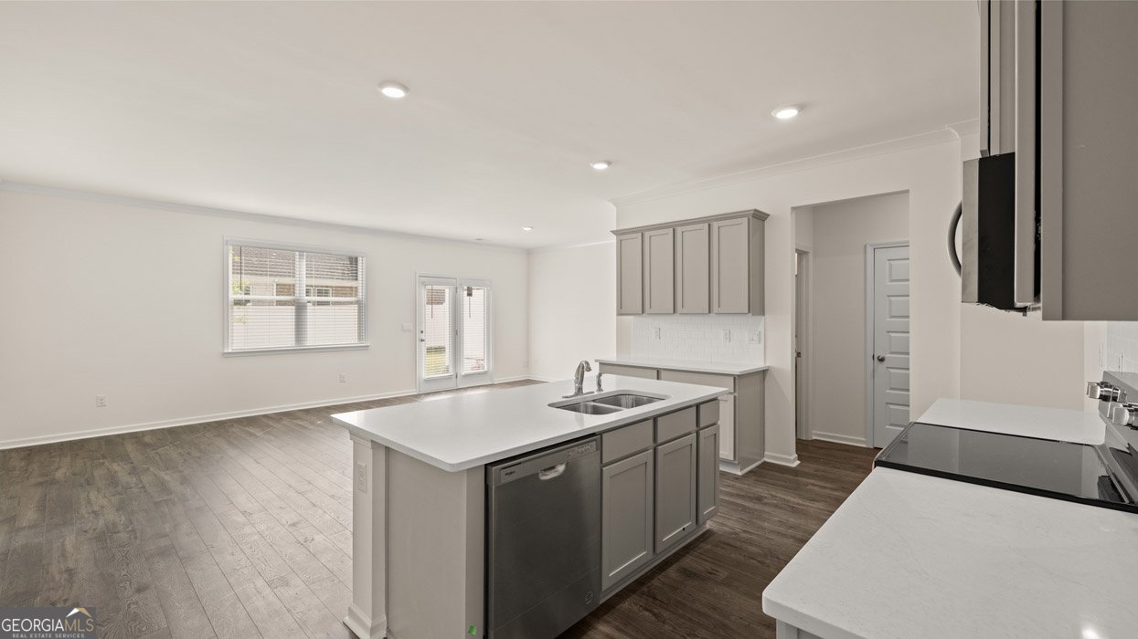 277 Sound Circle Stockbridge - Photo 12