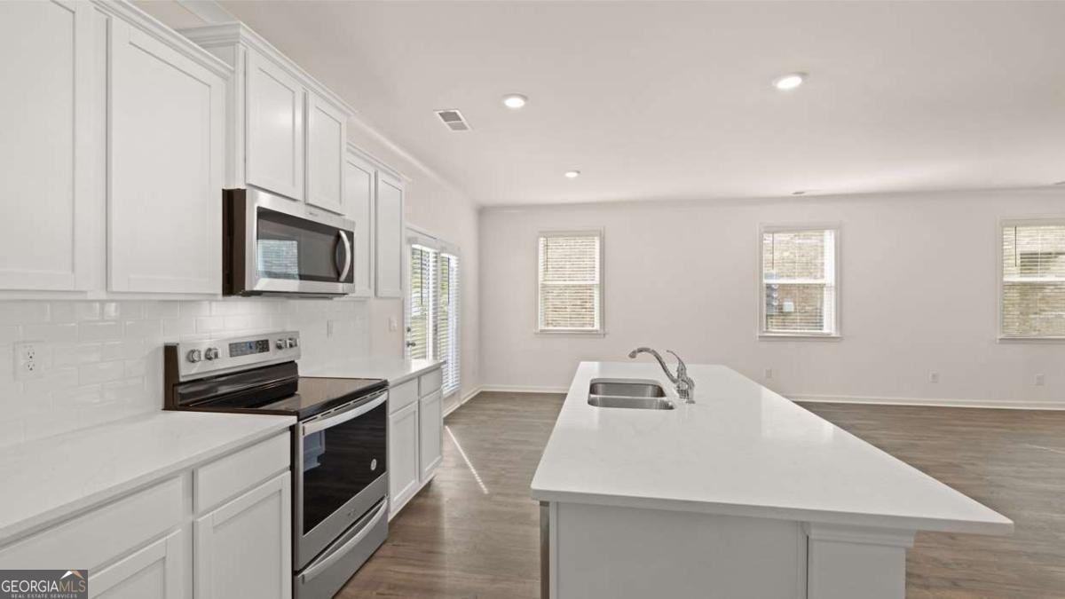 495 SILVER MOON Drive Loganville - Photo 10