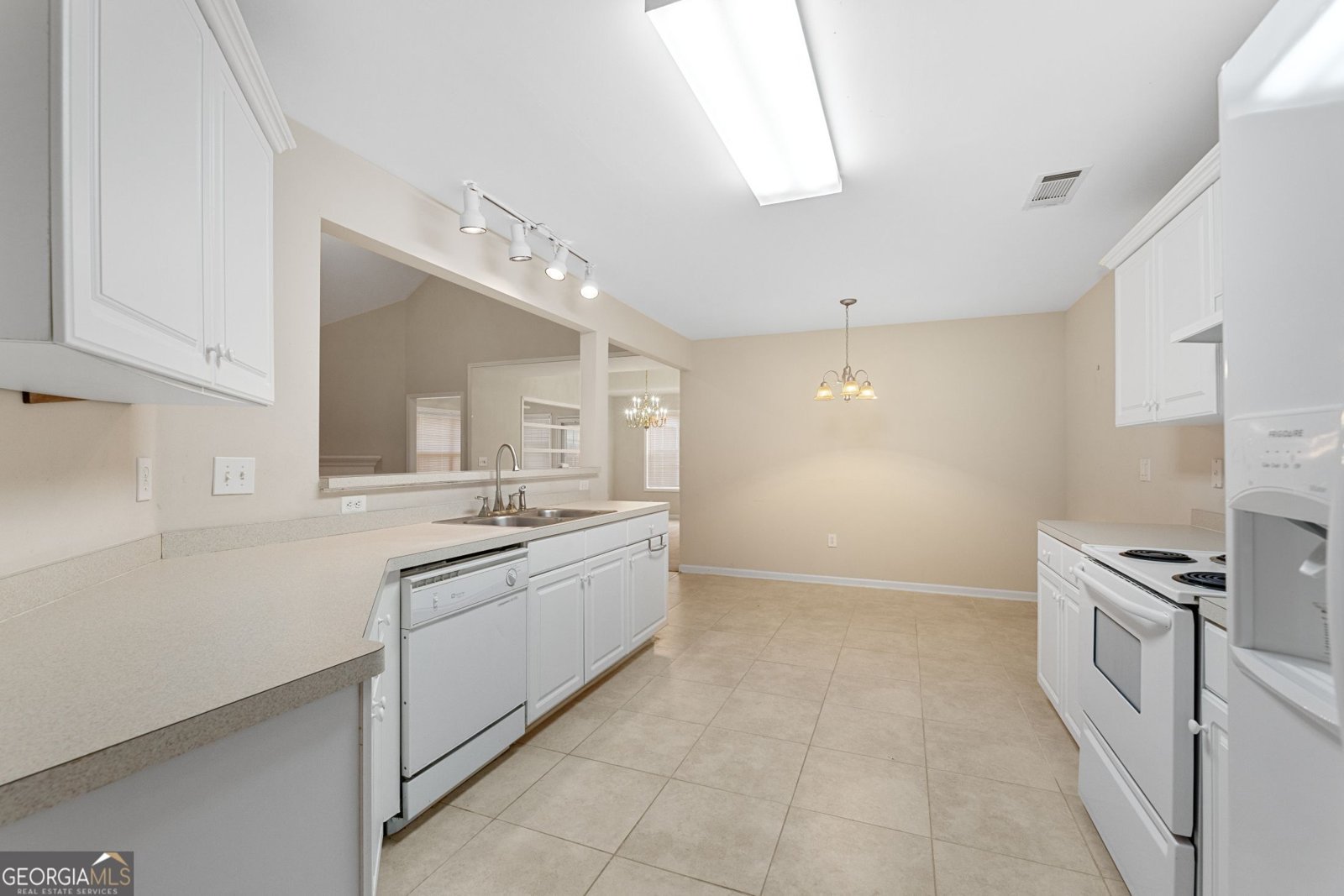 2633 Newtons Crest Circle Snellville - Photo 7