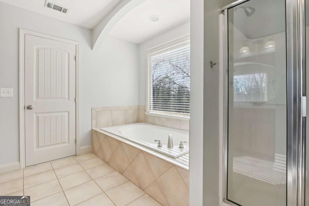 102 Oak Ridge Trail White - Photo 18