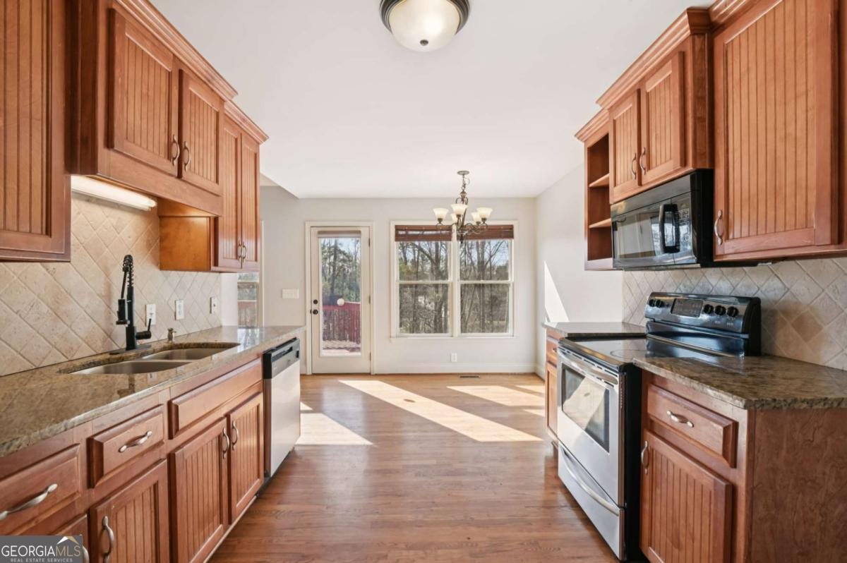 102 Oak Ridge Trail White - Photo 9