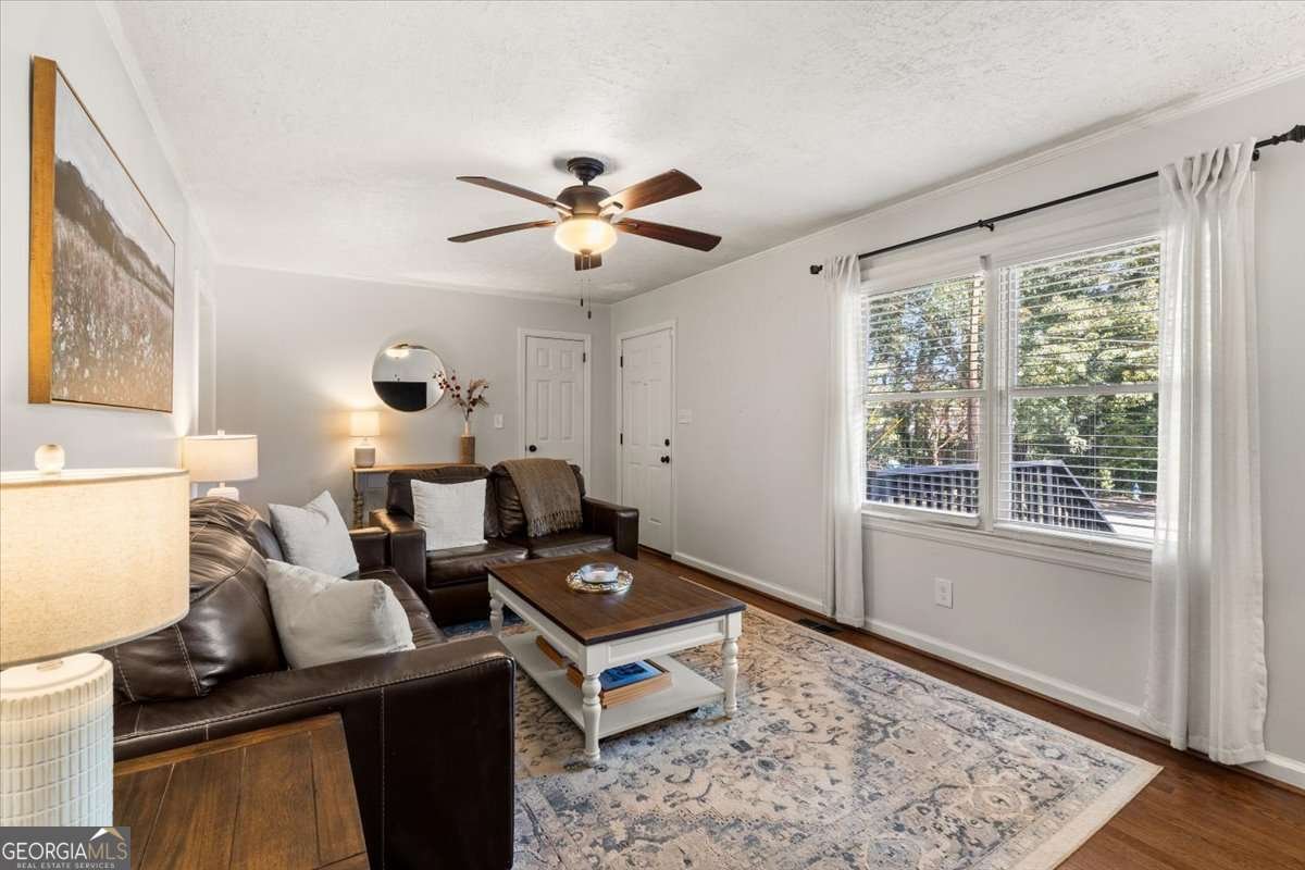 2654 Estelle Court Smyrna - Photo 6