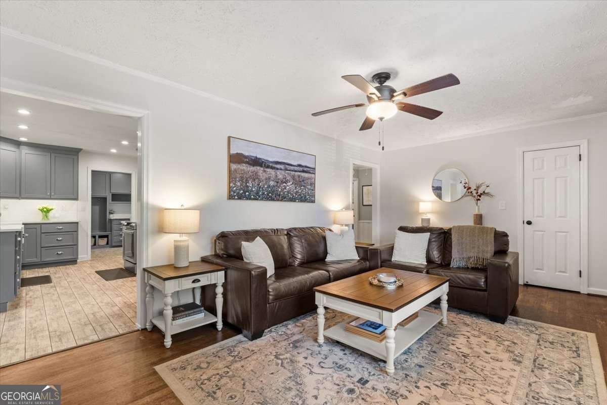 2654 Estelle Court Smyrna - Photo 7