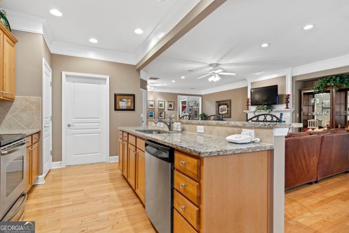 1080 Delcove Way Greensboro - Photo 22