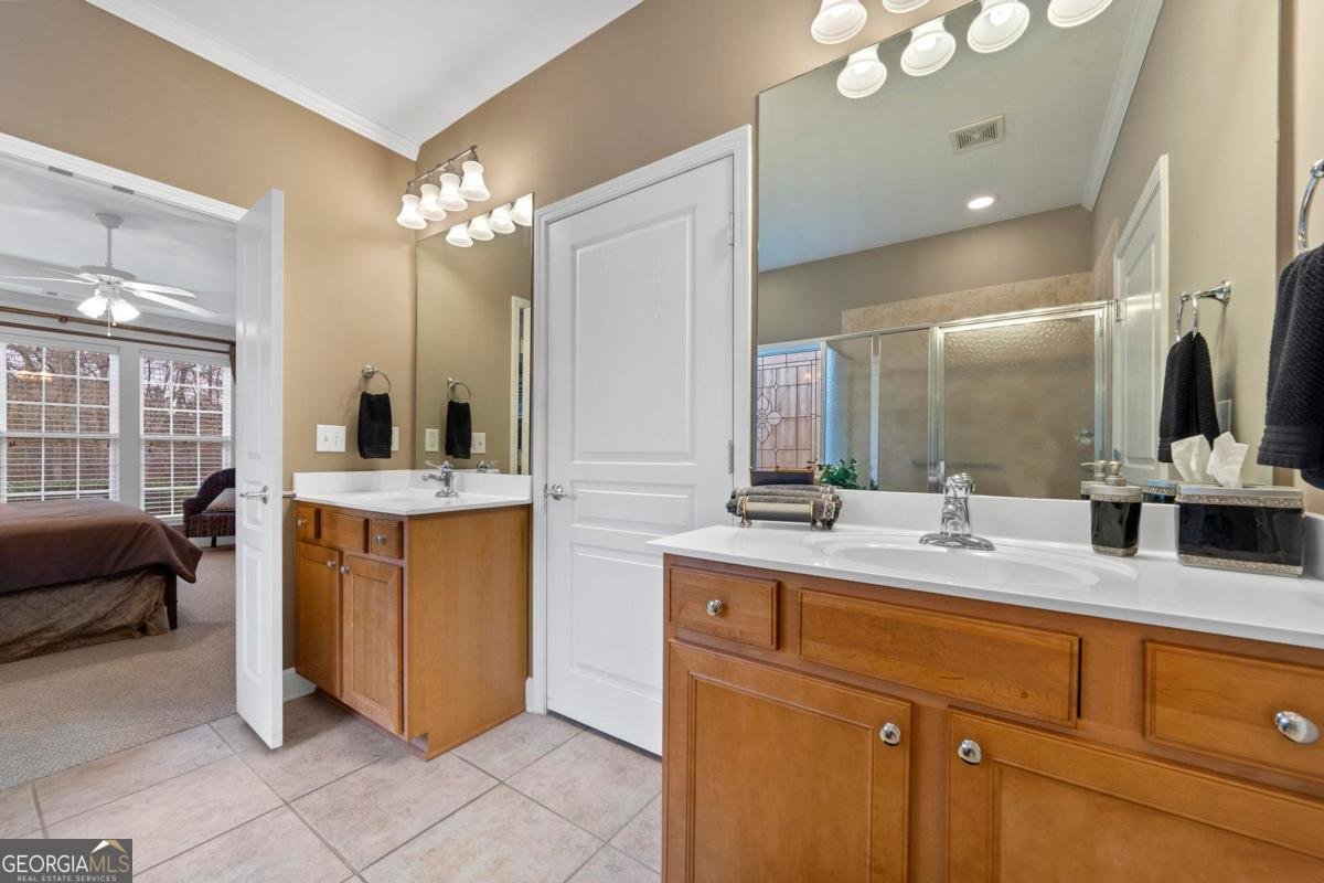 1080 Delcove Way Greensboro - Photo 30