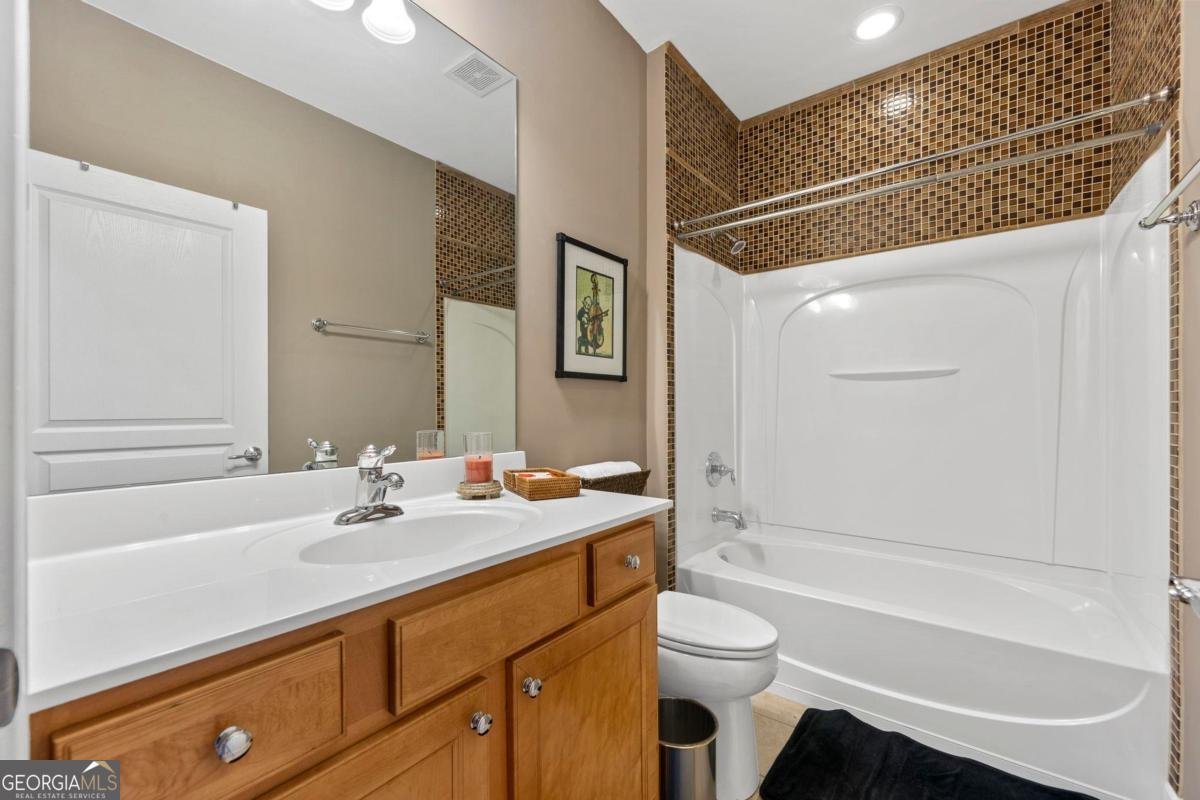 1080 Delcove Way Greensboro - Photo 38