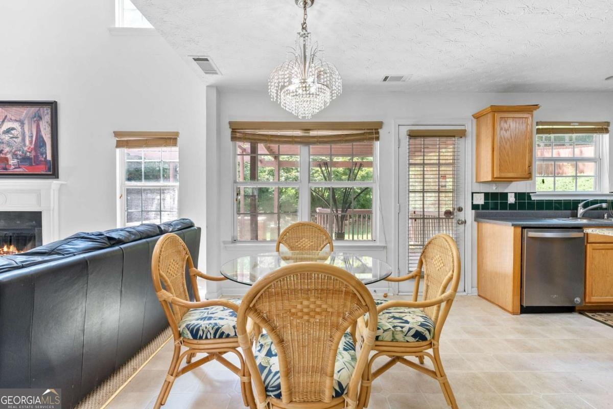 665 Roxford Lane Buford - Photo 9