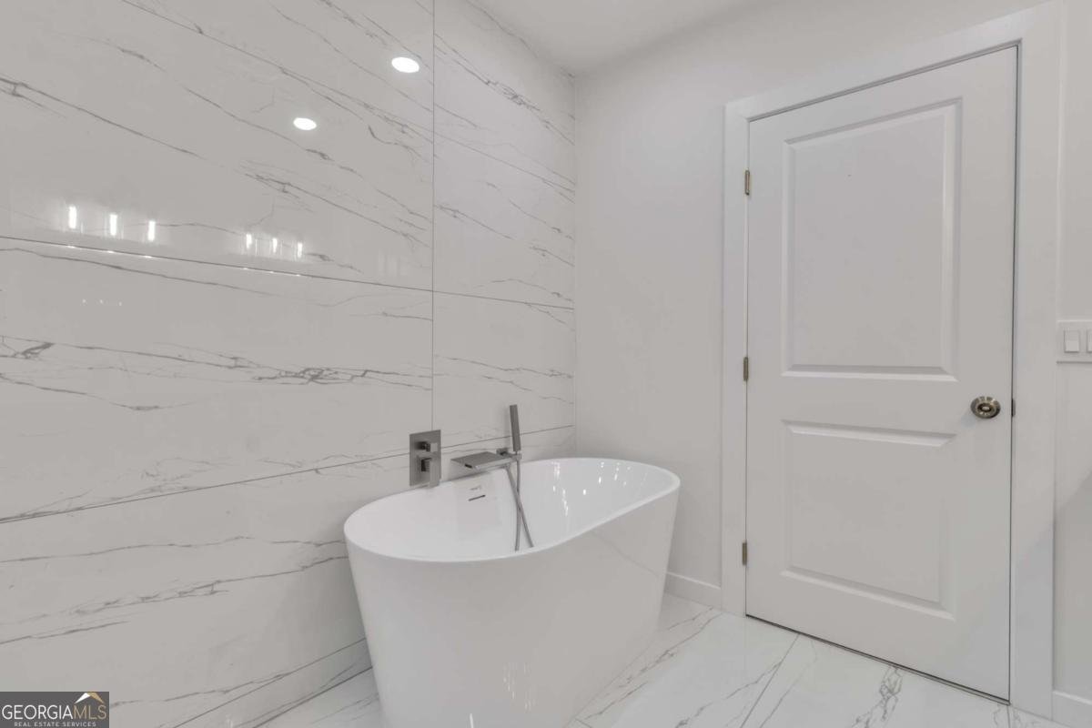 372 Amal Drive Atlanta - Photo 17