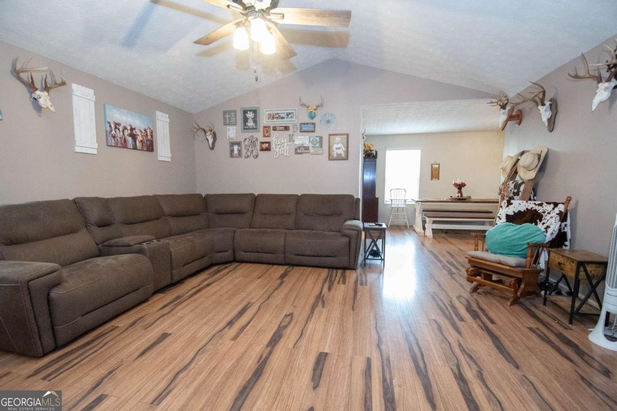 642 Pinewood Drive Gay - Photo 8