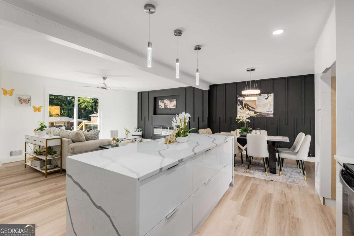 2377 Fontaine Circle Decatur - Photo 15