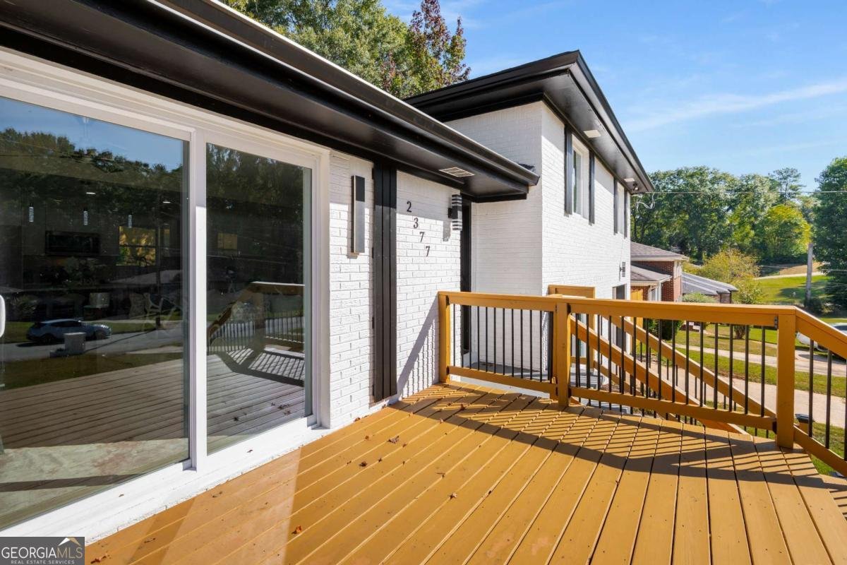 2377 Fontaine Circle Decatur - Photo 6