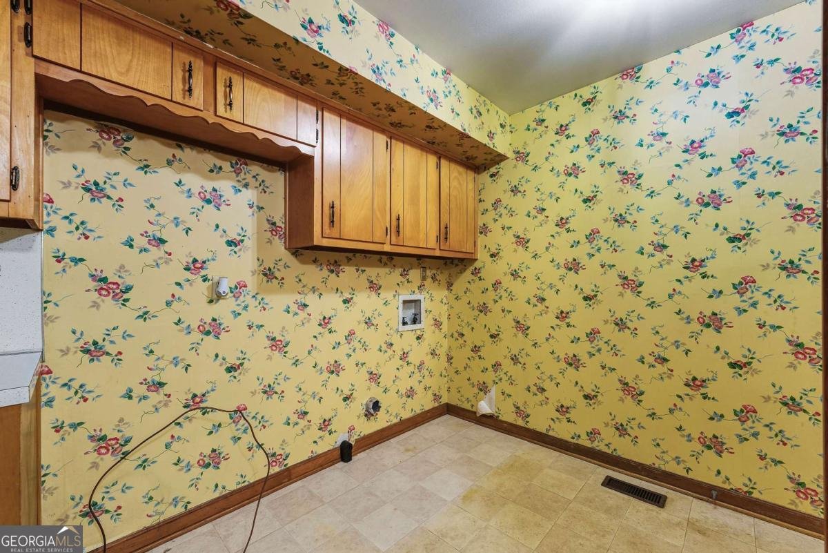 6075 Tabor Avenue Morrow - Photo 13