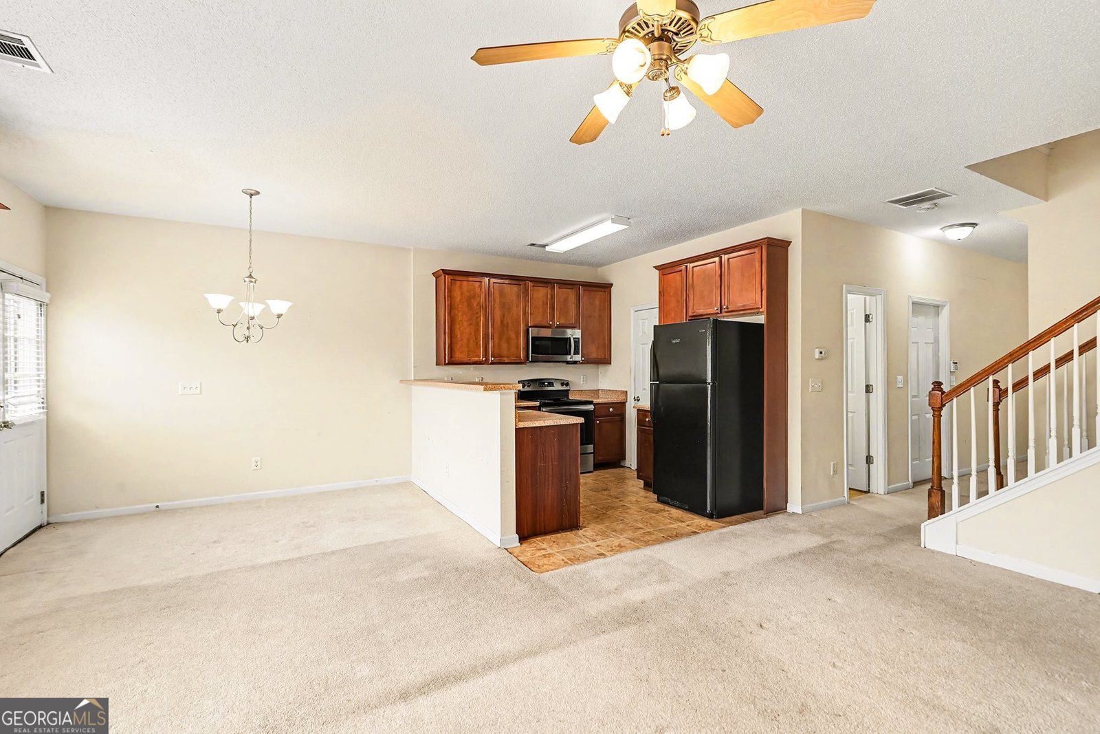 7676 Rutgers Circle Fairburn - Photo 10