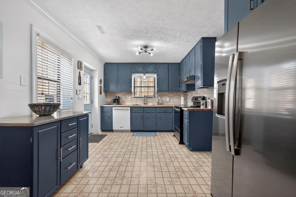 219 Hickory Pass Sparta - Photo 8