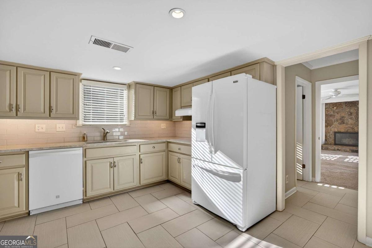 131 Indian Hills Court Marietta - Photo 16