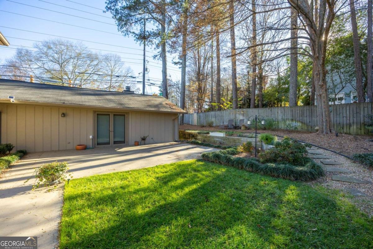 131 Indian Hills Court Marietta - Photo 36