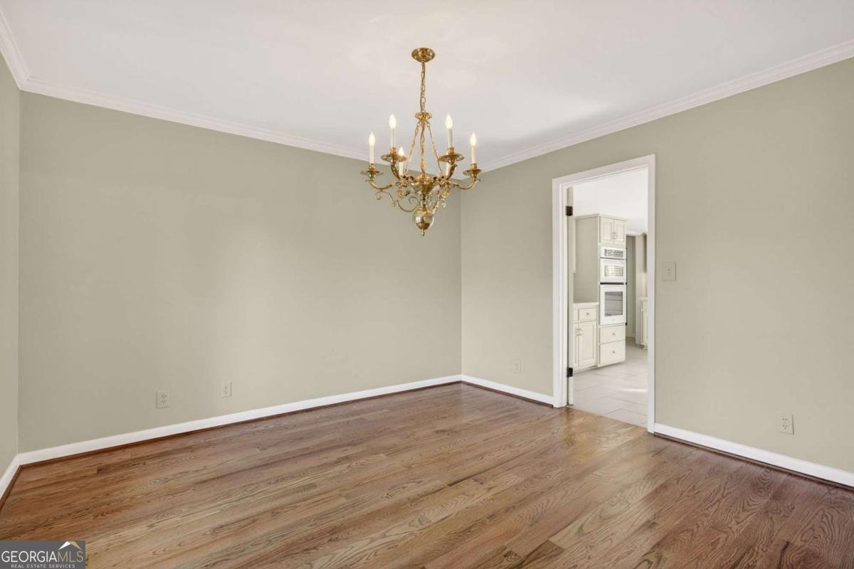 131 Indian Hills Court Marietta - Photo 9