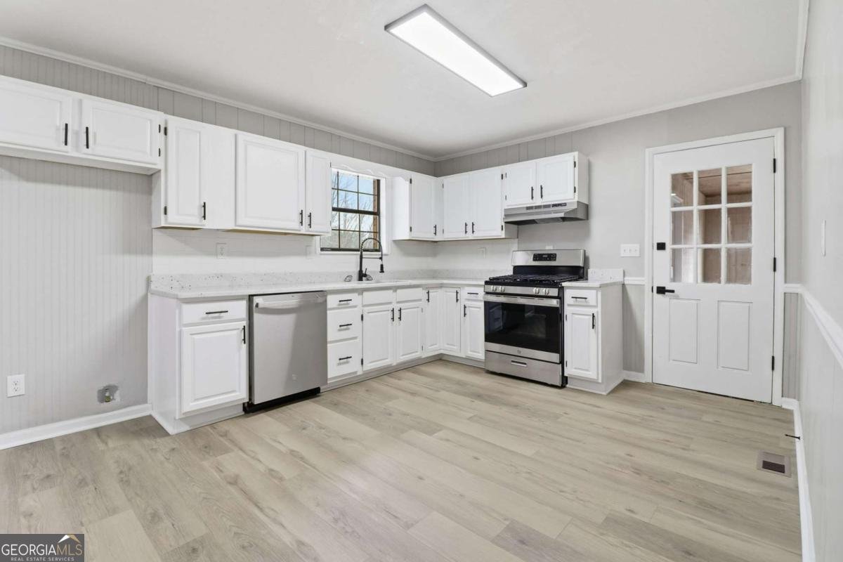 6351 Ridge Way Douglasville - Photo 11