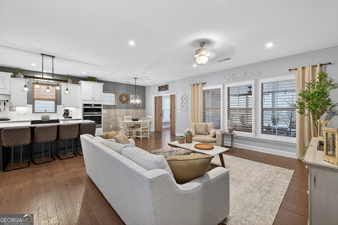 5713 Cypress Bluff Lane Hoschton - Photo 9