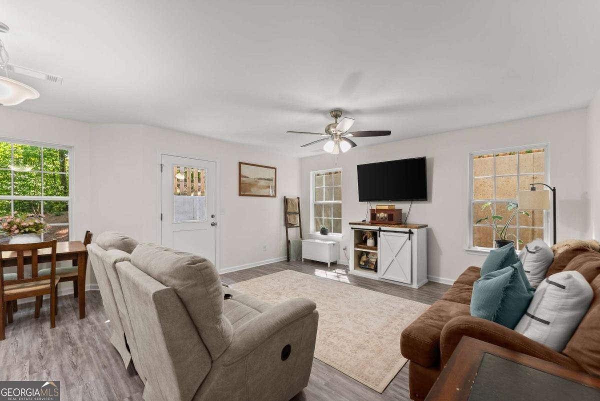 2407 Thompson Mill Road Gainesville - Photo 10