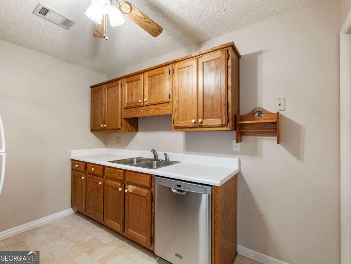 2235 Old Hamilton Place Gainesville - Photo 12