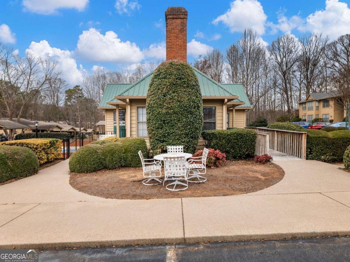 2235 Old Hamilton Place Gainesville - Photo 6