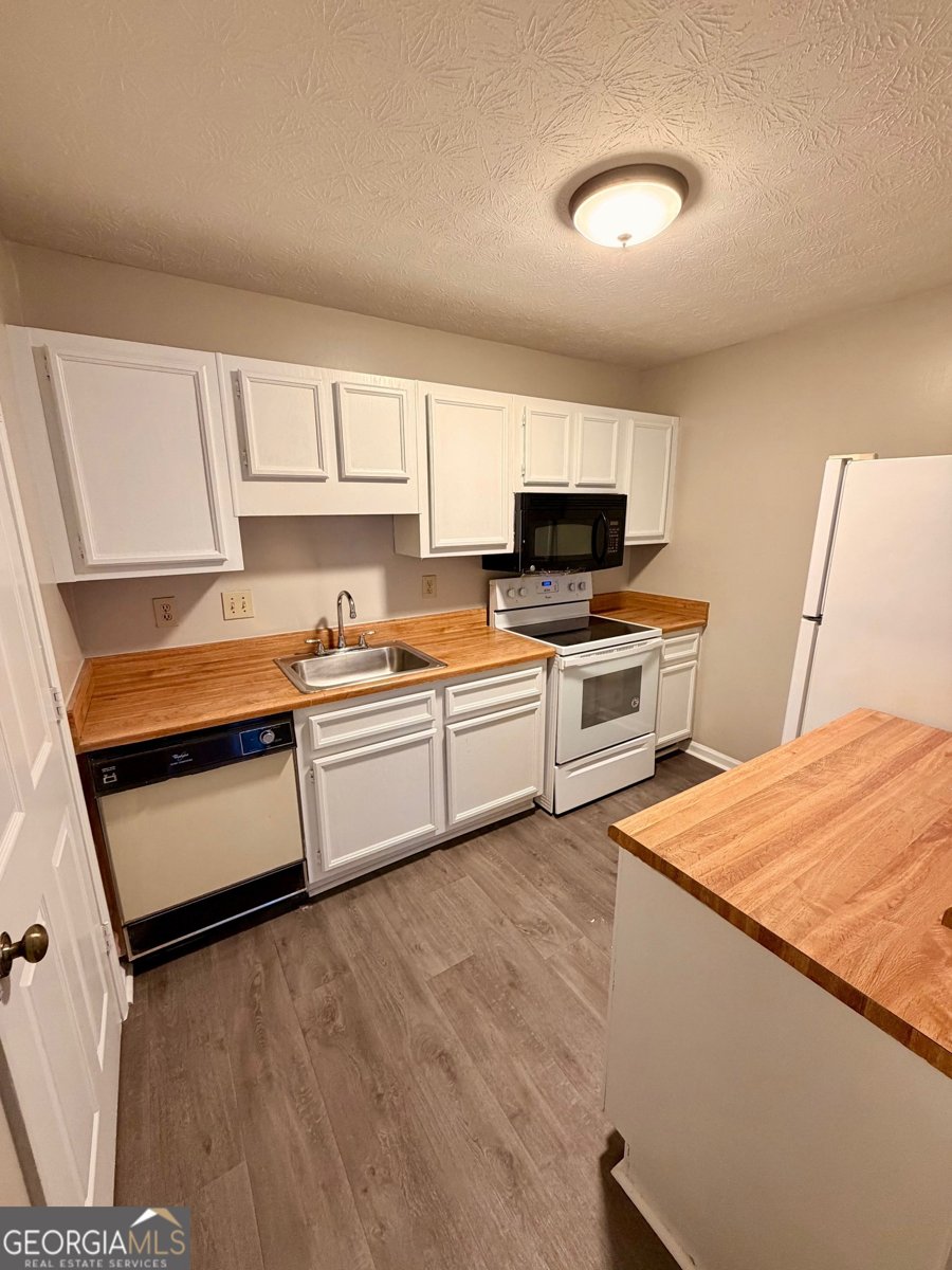 1387 Branch Drive Tucker - Photo 11