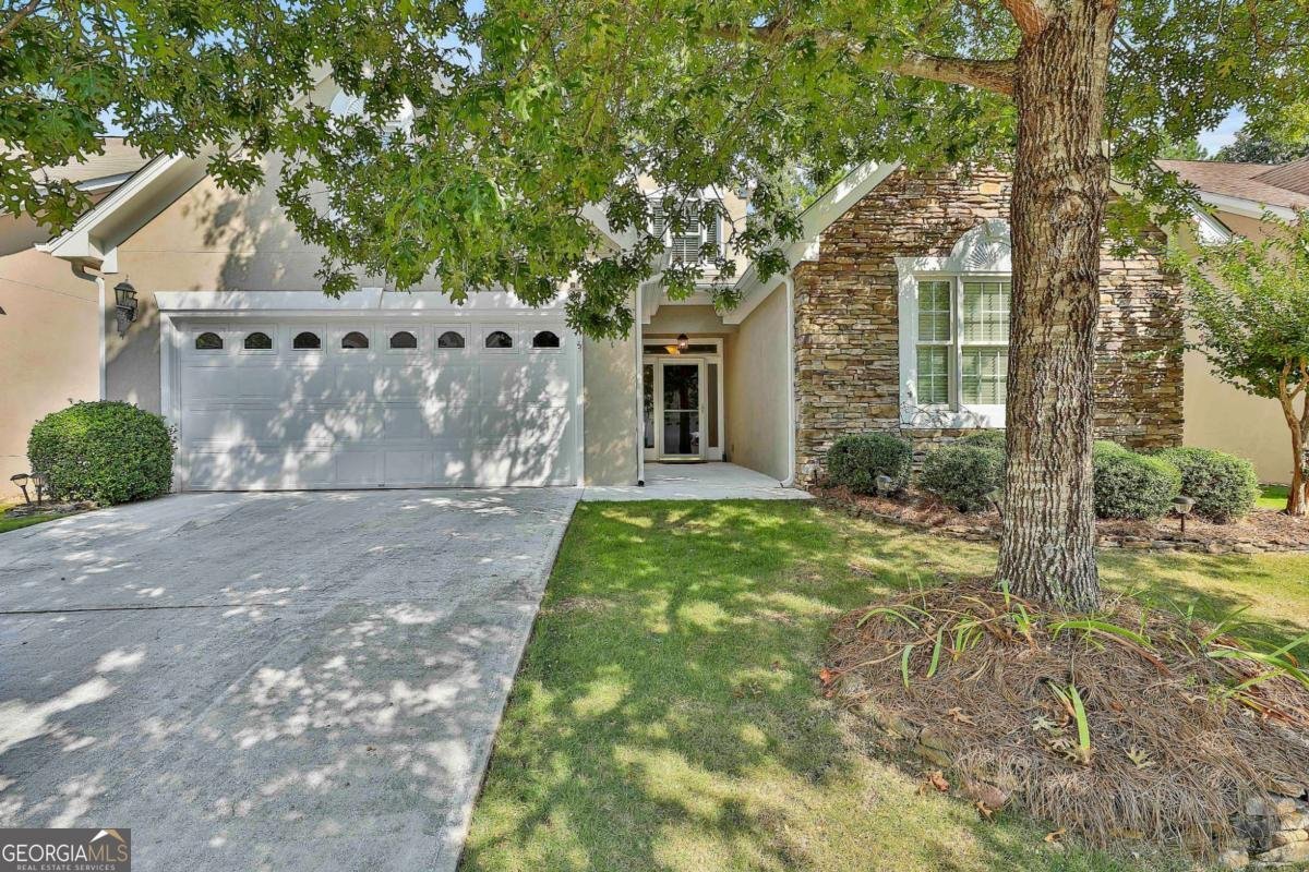 235 Collierstown Way Peachtree City - Photo 1