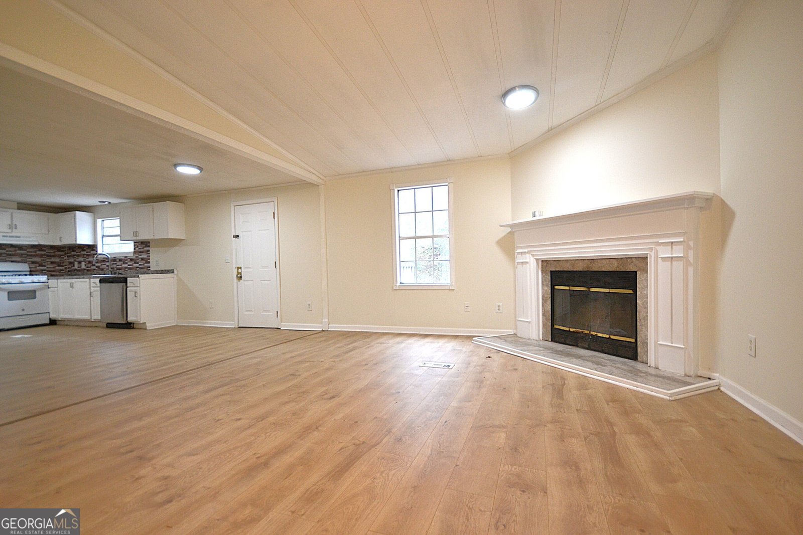 729 Harness Court Lithonia - Photo 9