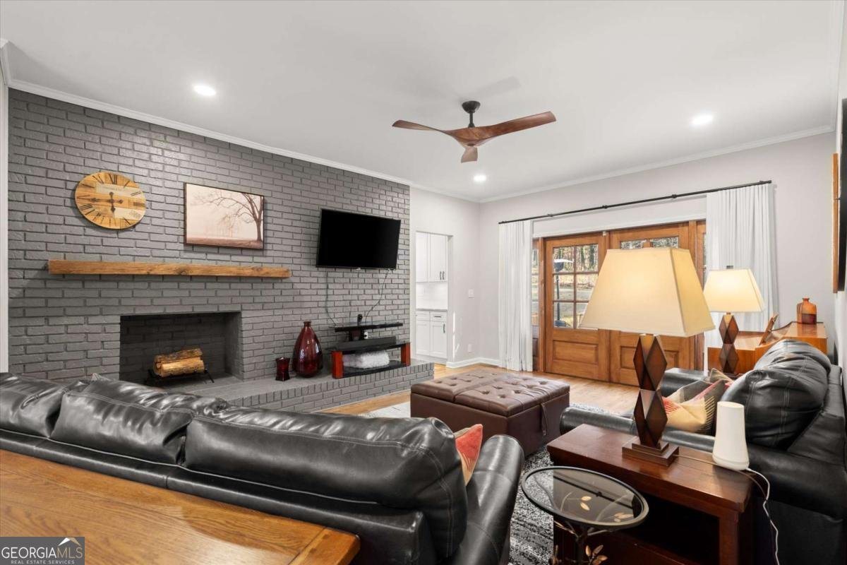 1705 Lilburn Stone Mountain Road Stone Mountain - Photo 10