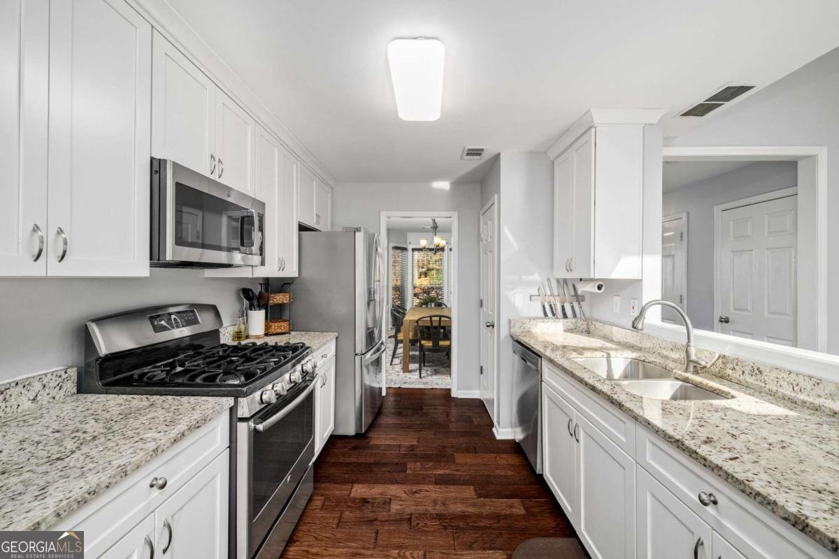 3665 Patterstone Drive Alpharetta - Photo 10