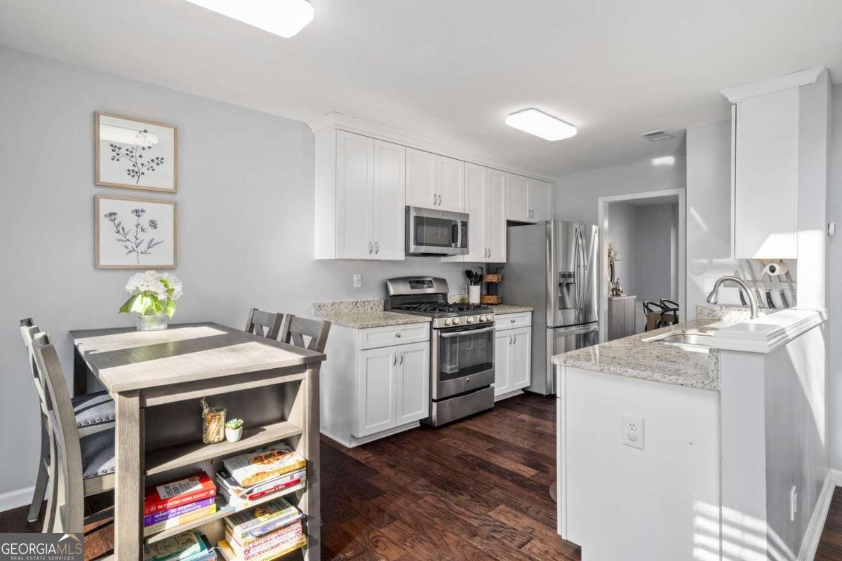 3665 Patterstone Drive Alpharetta - Photo 11