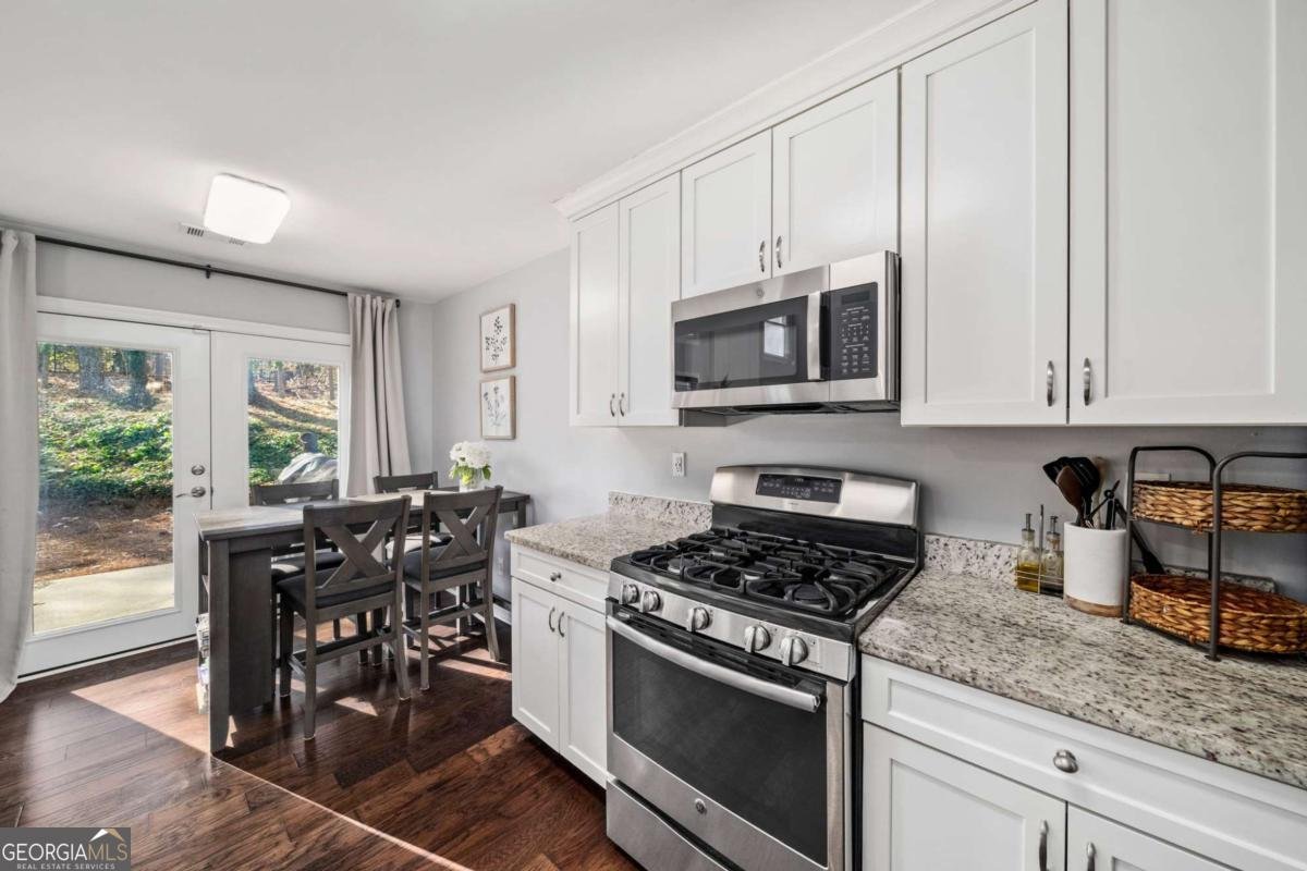 3665 Patterstone Drive Alpharetta - Photo 12