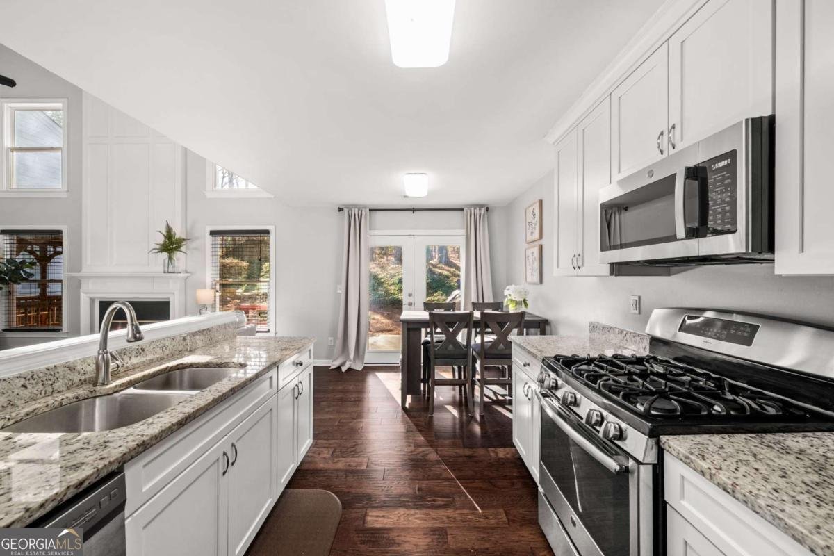 3665 Patterstone Drive Alpharetta - Photo 8